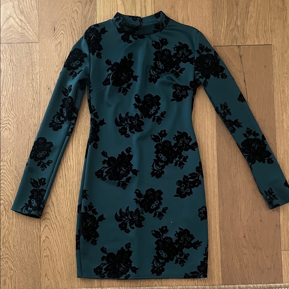 Elegant Teal and Black Floral Dress